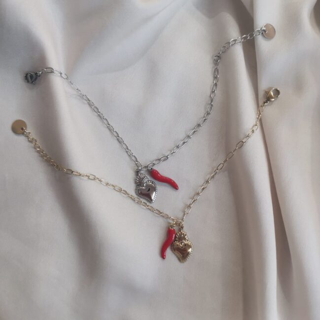 Bracciale cuore sacro e cornino