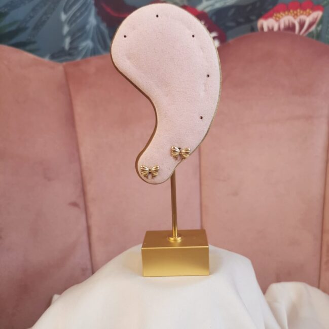 Orecchini a lobo con fiocco