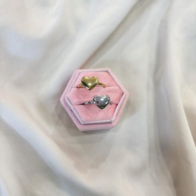 Anello cuore piccolo bombato