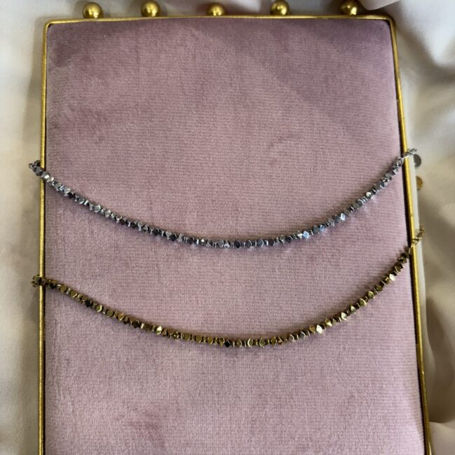 Bracciale con pietrine