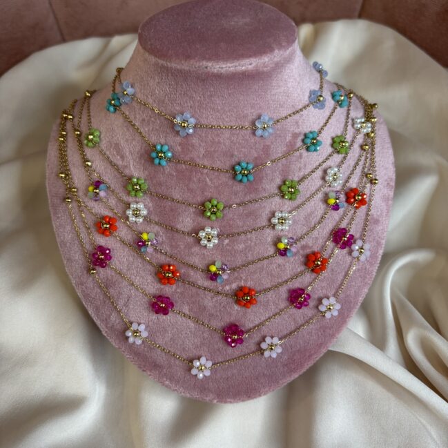 Collana margherite con cristallini