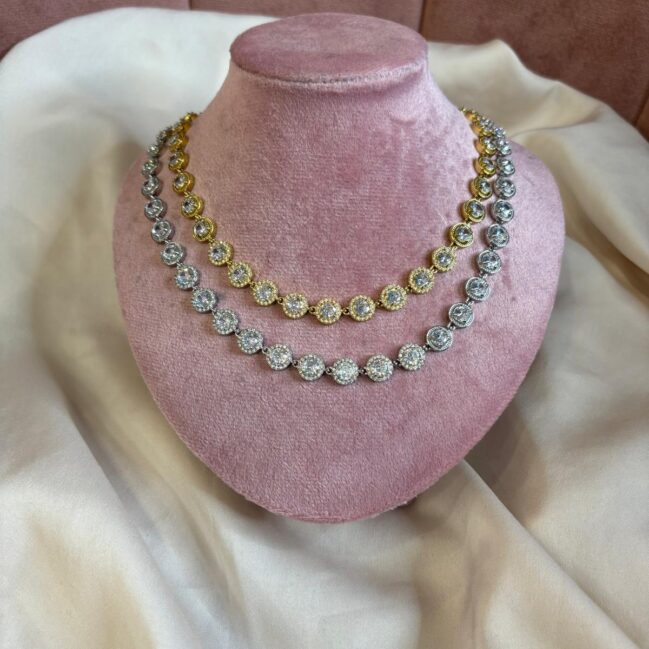 Collana girocollo con strass