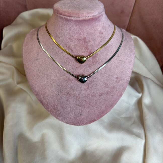Collana snake con cuoricino bombato