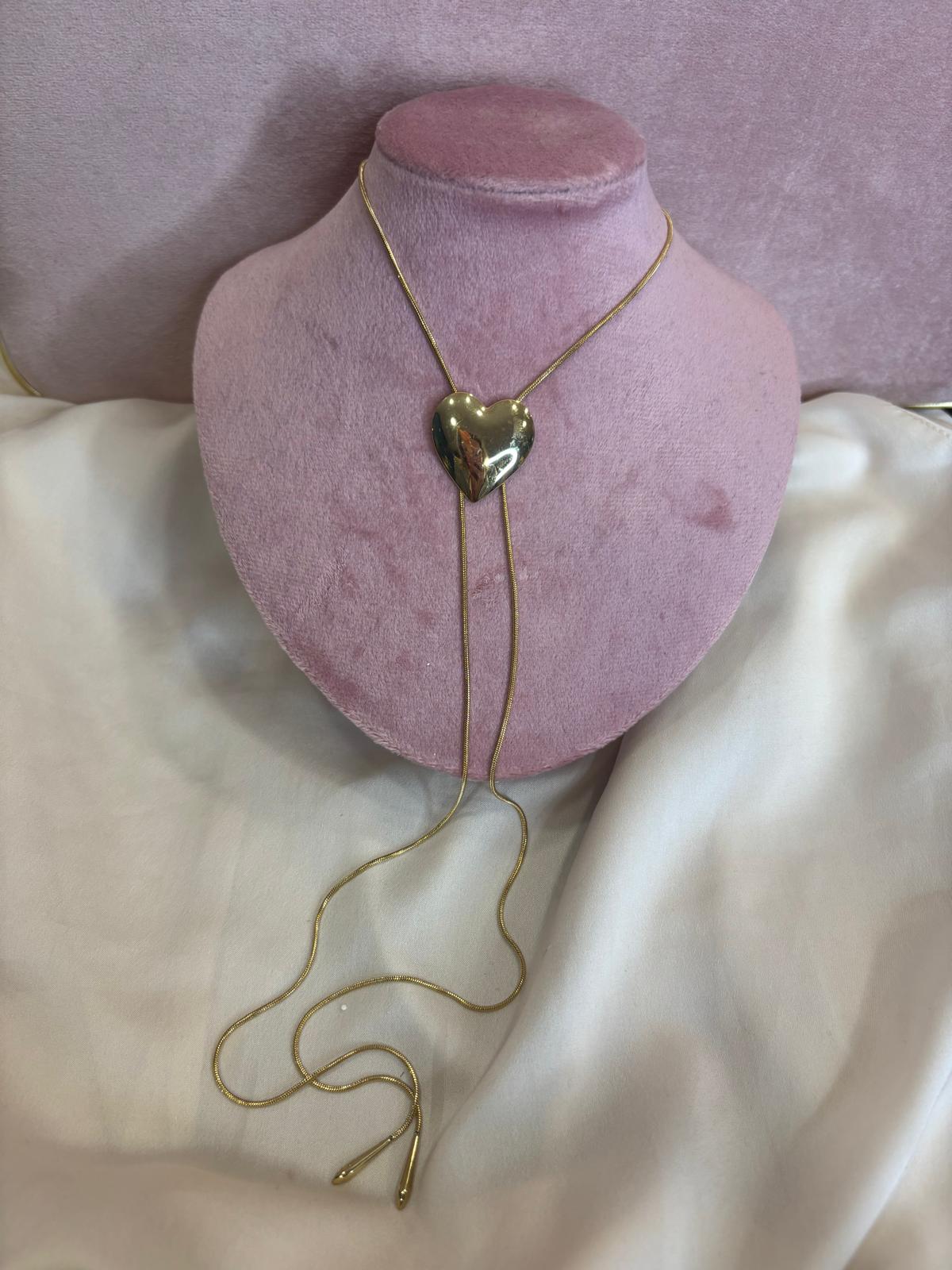 Collana cravattino con cuore