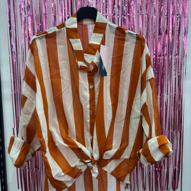 Camicia a righe con colletto alla coreana